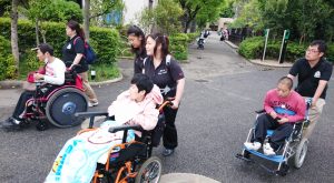 天王寺動物園同到着