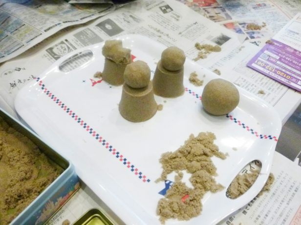 砂遊び