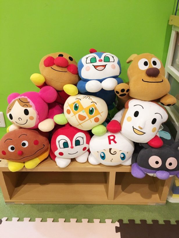アンパンマンと仲間たちの抱き枕